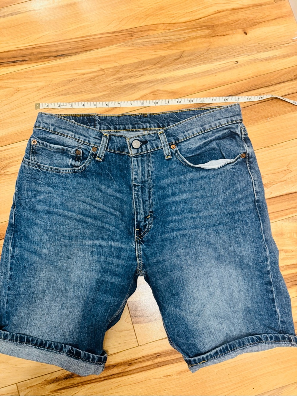Levi's Men's Blue Denim Jean Shorts - Rolled Hem